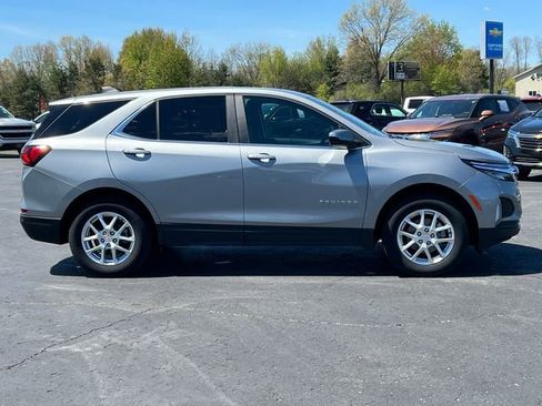 Certified 2024 Chevrolet Equinox LT w/ LPO, Floor Liner Package AWD/4WD image 43