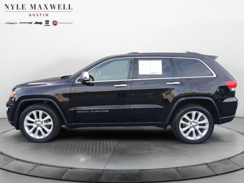 Used 2017 Jeep Grand Cherokee Limited w/ Trailer Tow Group IV AWD/4WD image 13