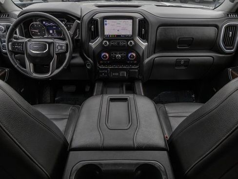 Used 2021 GMC Sierra 3500 Denali w/ Denali Ultimate Package image 21