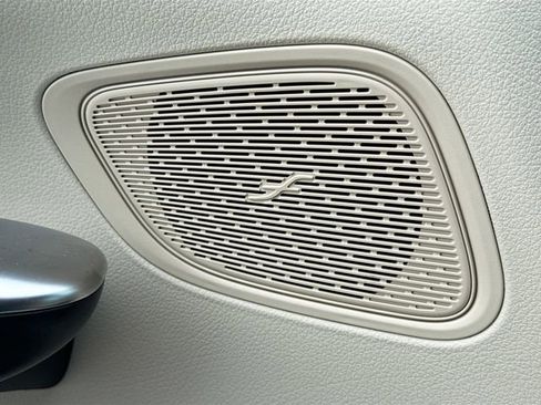 Used 2025 Mercedes-Benz GLC 300 GLC 300 image 19