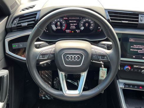 Certified 2022 Audi Q3 2.0T Premium Plus w/ Premium Plus Package AWD/4WD image 24