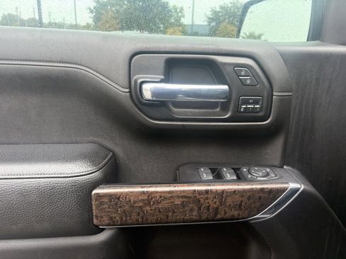 Used 2019 GMC Sierra 1500 Denali w/ Technology Package image 15