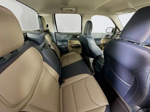 New 2026 Ford Maverick Lariat w/ 4K Tow Package image 27