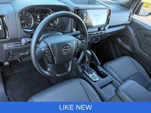 Used 2026 Nissan Frontier SV w/ Tow Package AWD/4WD image 11