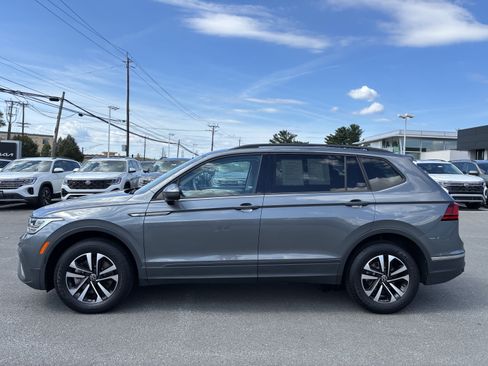 Certified 2024 Volkswagen Tiguan S AWD/4WD image 3