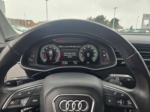 Used 2024 Audi Q7 3.0T Premium Plus image 25