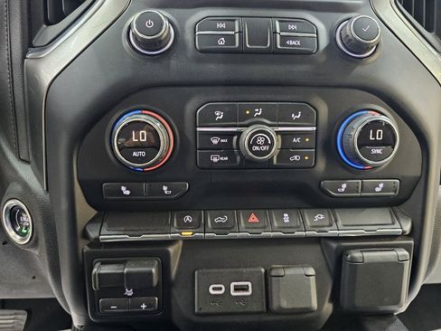 Used 2019 Chevrolet Silverado 1500 RST w/ All-Star Edition AWD/4WD image 32