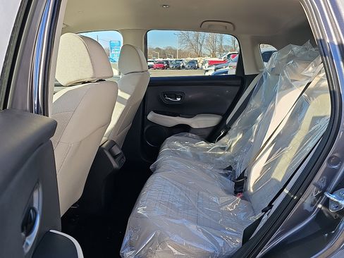 New 2026 Honda HR-V LX image 5
