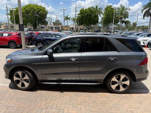 Used 2019 Mercedes-Benz GLE 400 4MATIC image 8