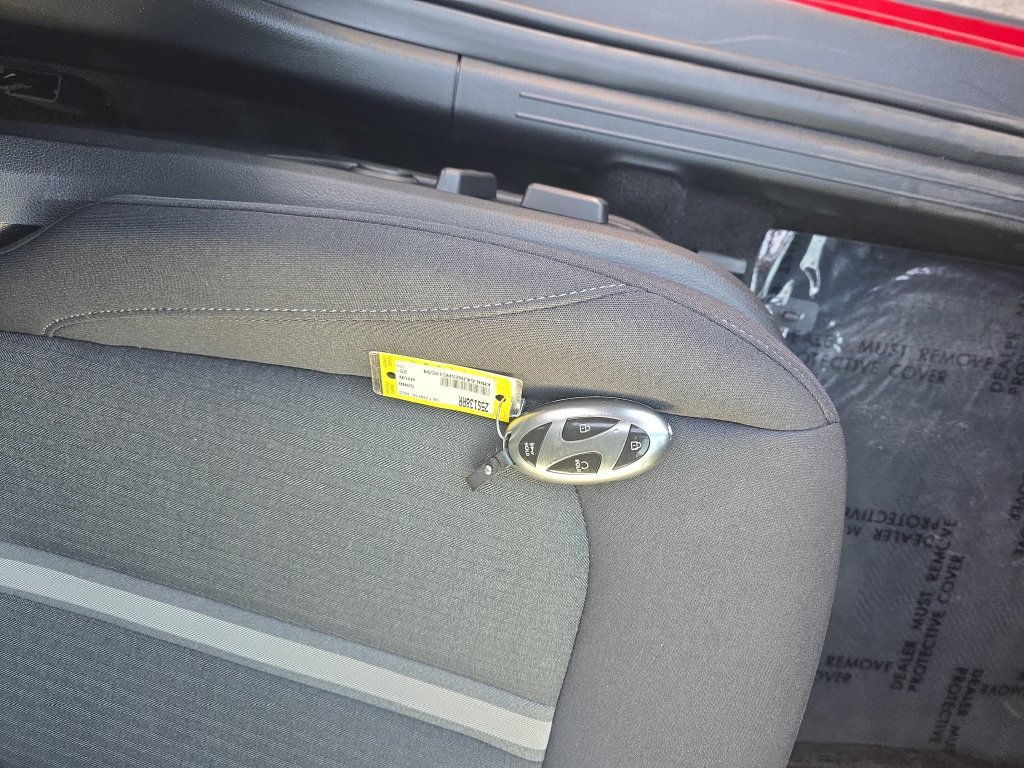 Used 2025 Hyundai Sonata SEL FWD image 25