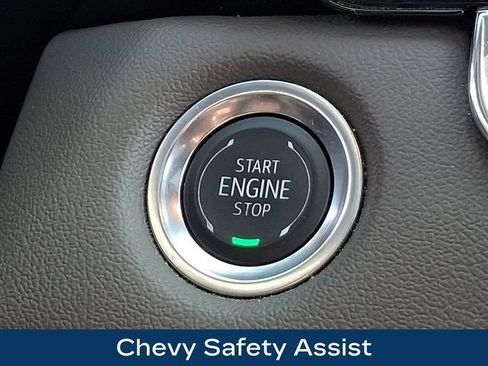 Used 2024 Chevrolet Colorado ZR2 w/ ZR2 Convenience Package III AWD/4WD image 18