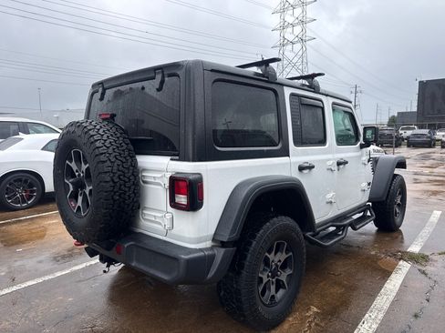 Used 2018 Jeep Wrangler Unlimited Rubicon AWD/4WD image 6
