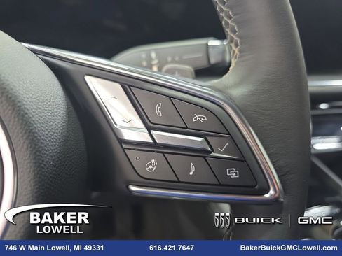 New 2026 Buick Envision Preferred image 17