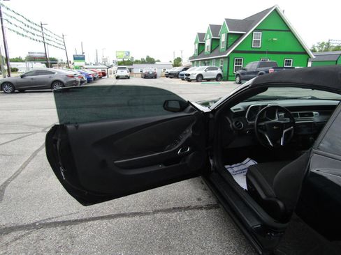 Used 2014 Chevrolet Camaro LT RWD image 10