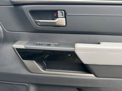 New 2026 Toyota Tundra Limited AWD/4WD image 19
