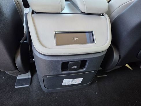 New 2026 Lincoln Navigator Reserve AWD/4WD image 21