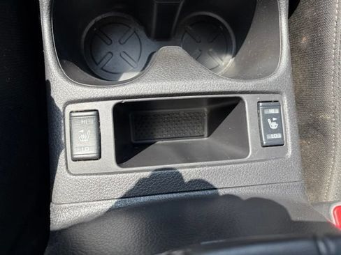 Used 2021 Nissan Rogue Sport SV FWD image 25