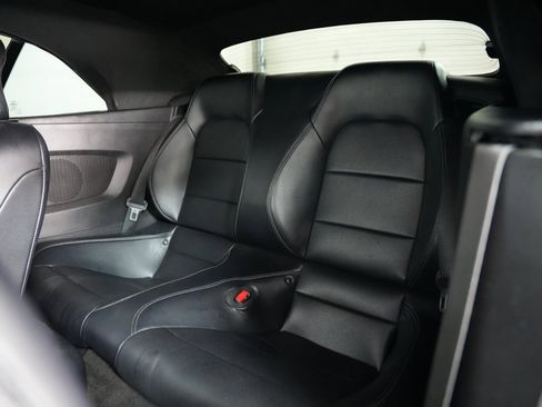 Used 2017 Ford Mustang GT Premium image 30