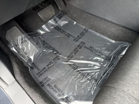 Certified 2025 Honda Accord SE image 17