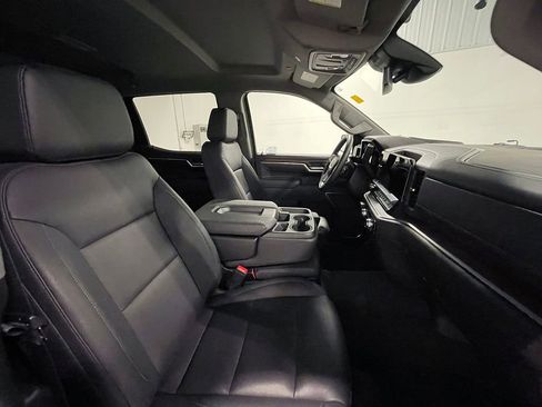 Used 2026 GMC Sierra 1500 SLT image 26