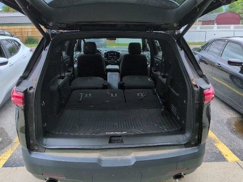 Used 2022 Chevrolet Traverse LT AWD/4WD image 7