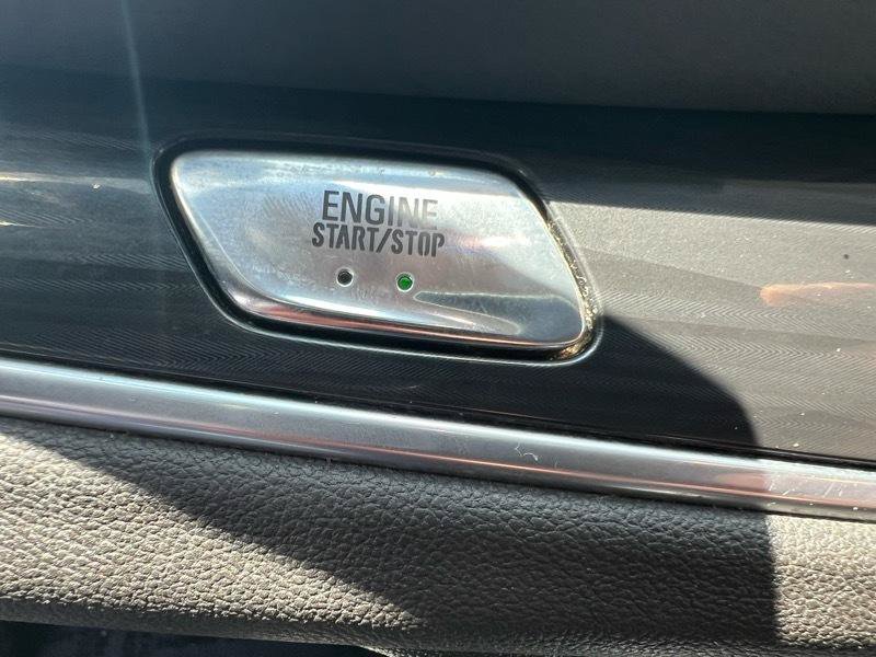 Used 2020 Buick Enclave Essence AWD/4WD image 23