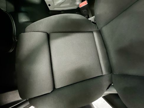 Used 2025 Mercedes-Benz Sprinter 2500 image 20