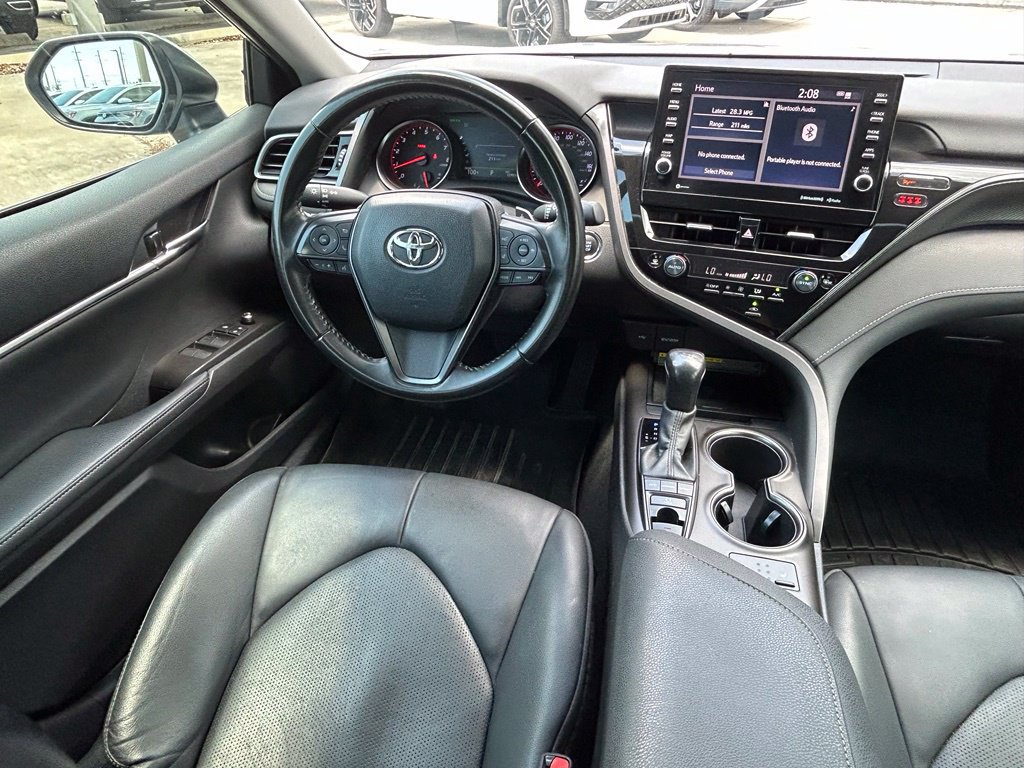 Used 2021 Toyota Camry XSE FWD image 10