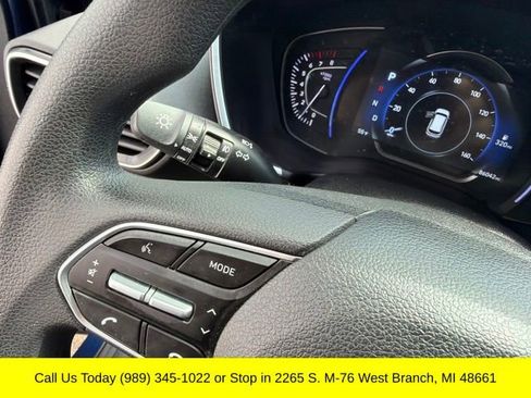 Used 2019 Hyundai Santa Fe SEL AWD/4WD image 28