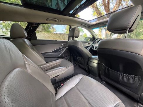 Used 2013 Hyundai Santa Fe Limited w/ Technology Pkg image 17