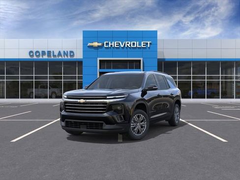 New 2026 Chevrolet Traverse LT FWD image 8