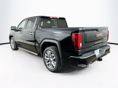 Used 2024 GMC Sierra 1500 Denali AWD/4WD image 4