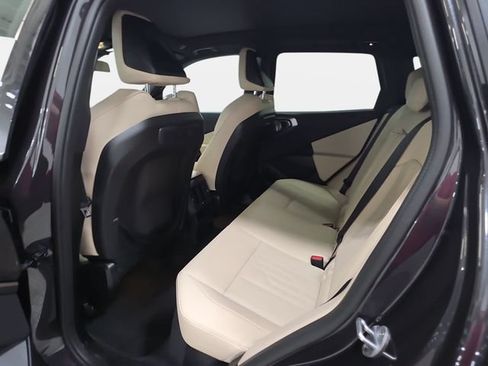 Used 2026 BMW X3 xDrive30i w/ Premium Package AWD/4WD image 10