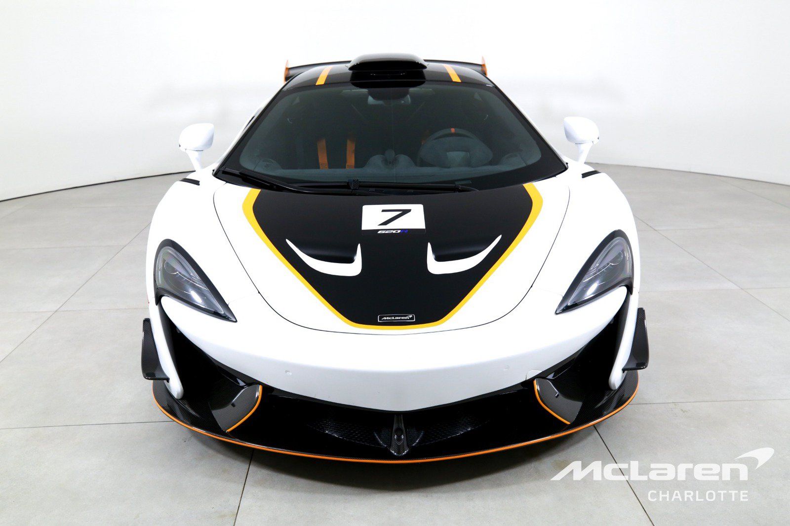 Used 2020 McLaren 620R RWD image 4