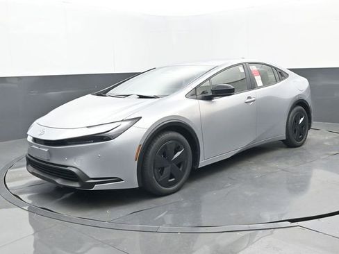 New 2026 Toyota Prius LE image 21