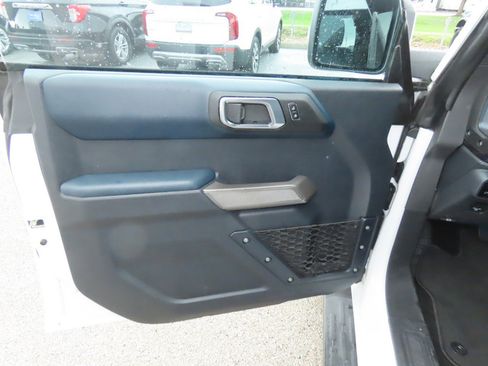 Certified 2023 Ford Bronco Outer Banks AWD/4WD image 23