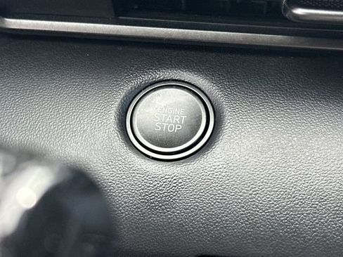 Certified 2025 Hyundai Elantra Sport image 20