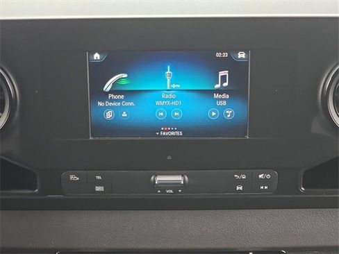 Used 2023 Mercedes-Benz Sprinter 2500 image 16