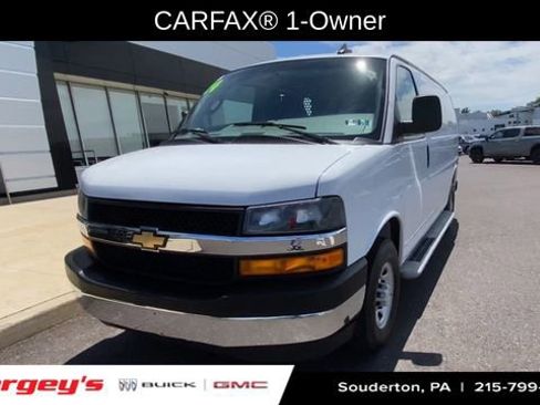 Used 2024 Chevrolet Express 2500 w/ Driver Convenience Package RWD image 3