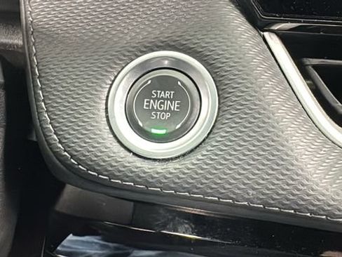 Used 2025 Chevrolet Equinox LT image 23