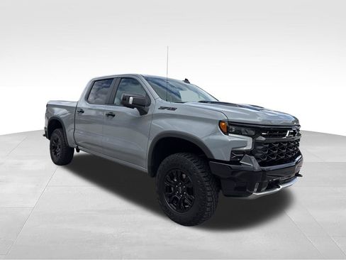 Used 2024 Chevrolet Silverado 1500 ZR2 w/ Dark Appearance Package AWD/4WD image 3