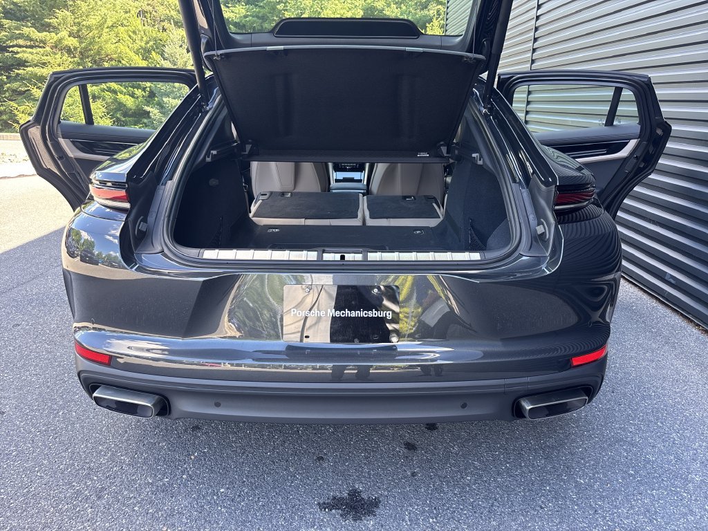New 2026 Porsche Panamera 4 AWD/4WD image 26