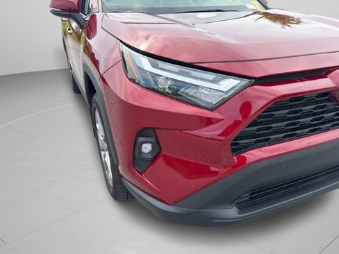 Used 2024 Toyota RAV4 XLE Premium FWD image 30
