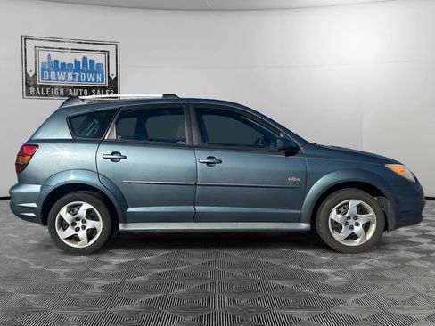 Used 2006 Pontiac Vibe w/ Security Package image 5