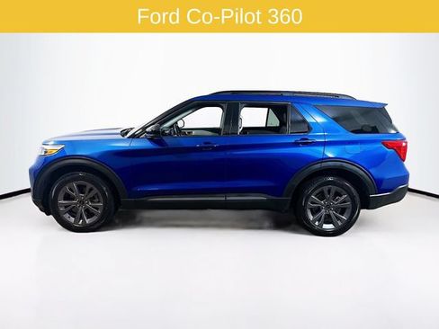 Certified 2023 Ford Explorer XLT w/ Equipment Group 202A AWD/4WD image 6