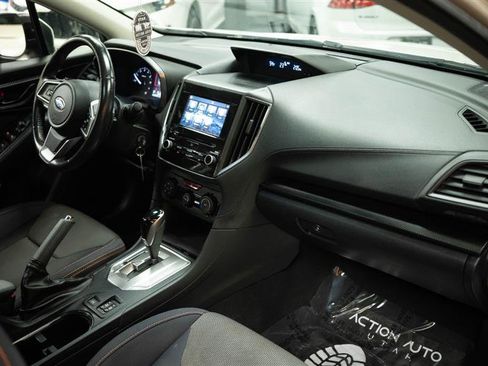 Used 2019 Subaru Crosstrek 2.0i Premium w/ Eyesight System image 13