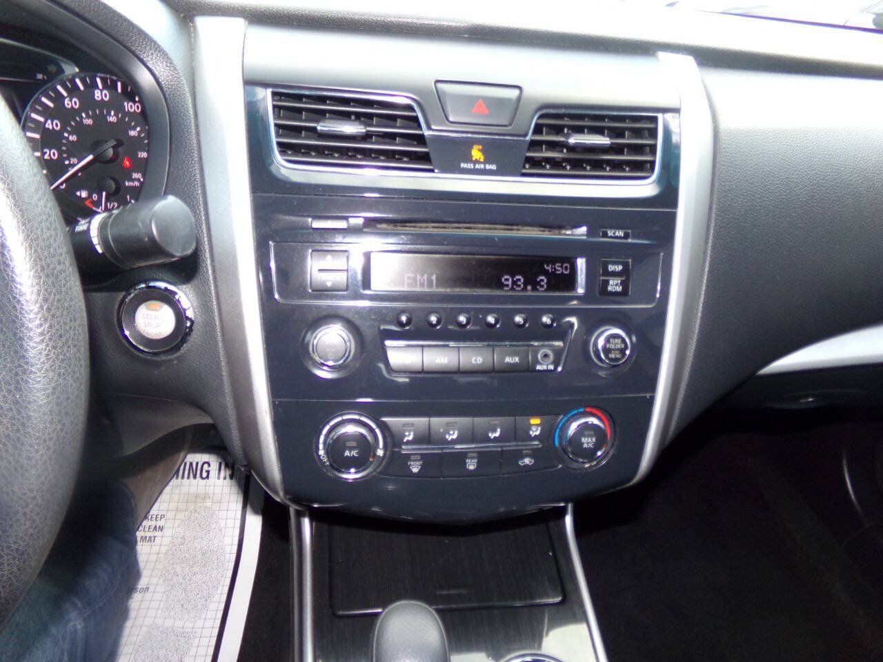 Used 2013 Nissan Altima 2.5 S FWD image 52