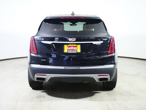 Used 2023 Cadillac XT5 Premium Luxury w/ Technology Package AWD/4WD image 6