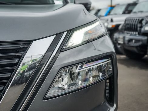 Used 2022 Nissan Rogue SL image 8