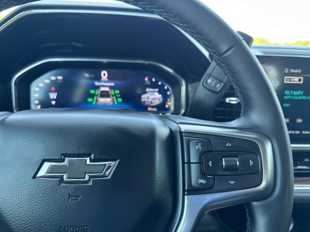 Used 2024 Chevrolet Silverado 1500 RST RWD image 16